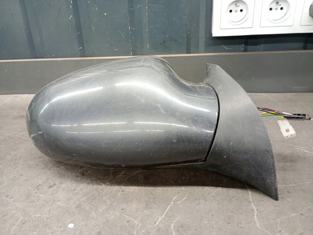 фото №1, Зеркало правое mercedes w168 7pin серые