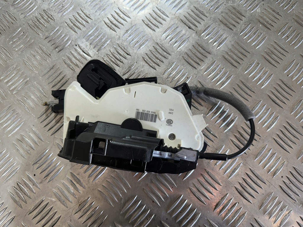 фото №1, Skoda octavia iii замок двері 5e0839016a