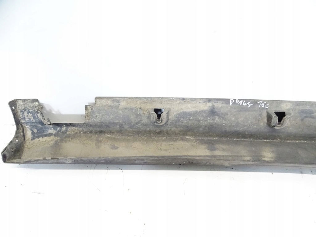 Купити Молдинг поріг накладка права mercedes ml w166 amg 796