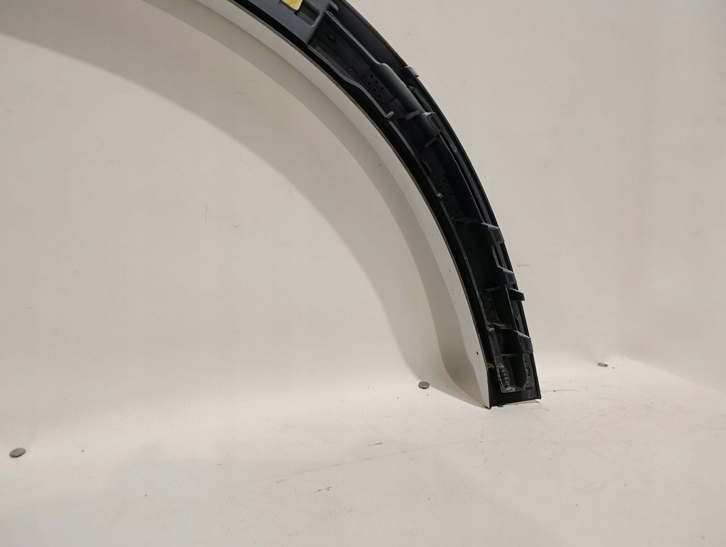 фото №8, Молдинг крила правий задня volvo xc90 31378165
