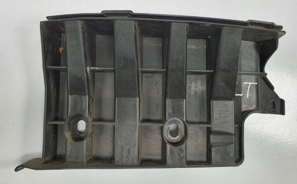 фото №1, Направляющая бампера левый задняя audi a6 c6 4f5807897b