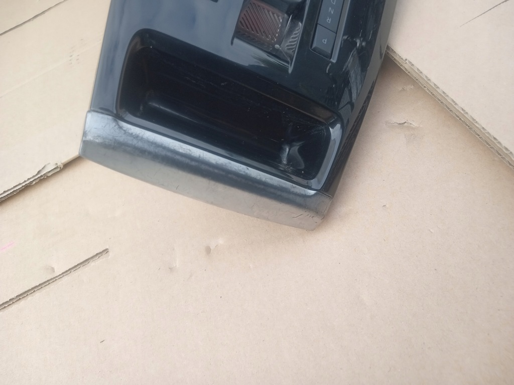 фото №8, Citroen c4 iii тунель середній підлокітник europa