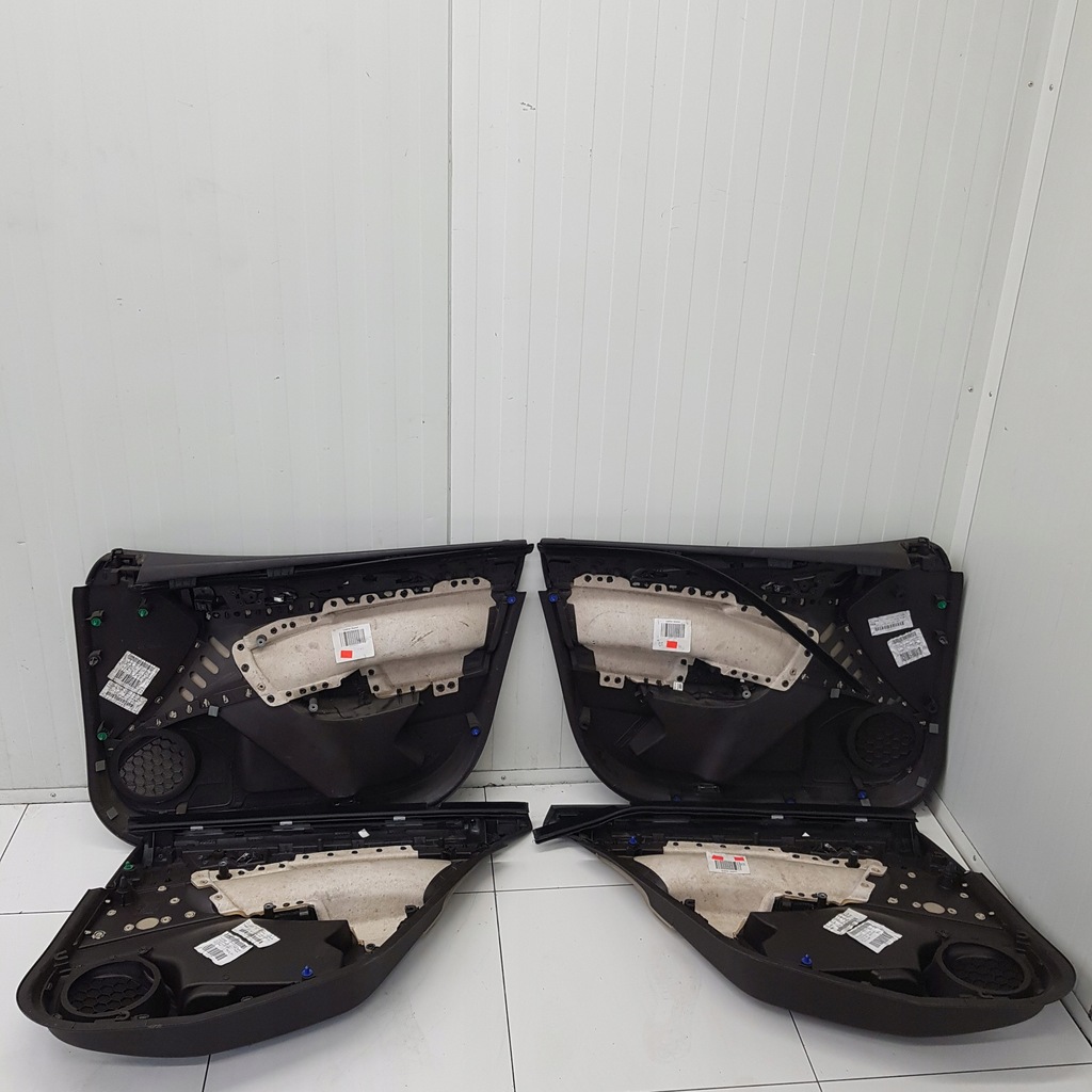 фото №5, Обшивки двері комплект opel insignia 2009r