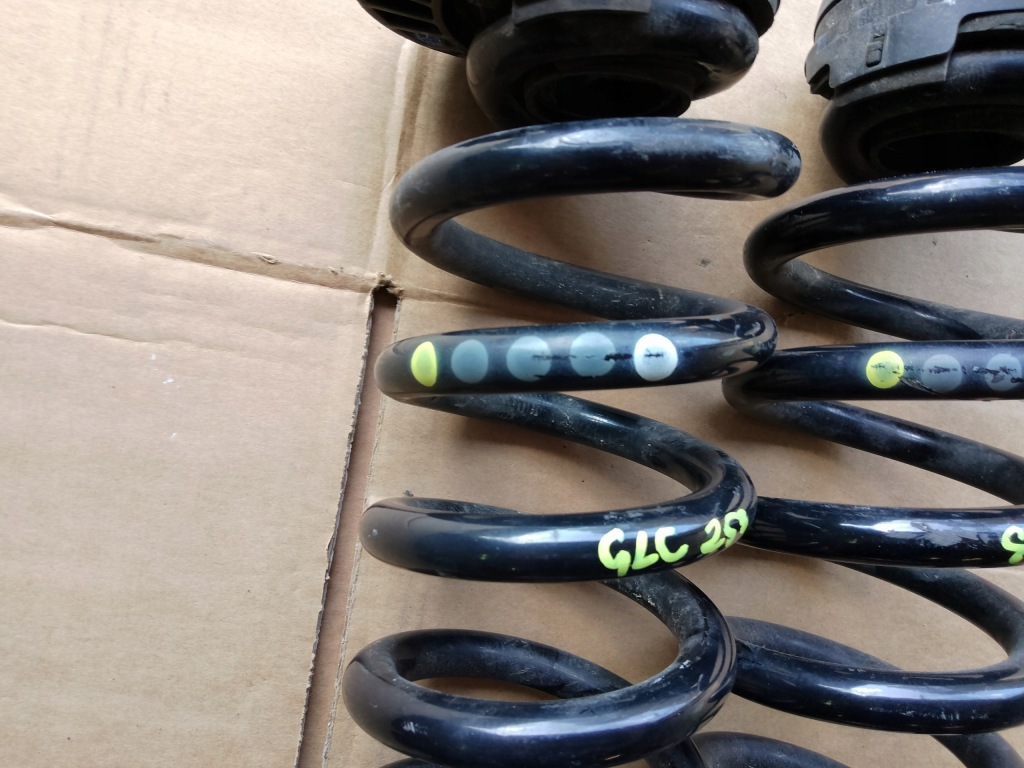 Пружини підвіска задній mercedes glc w253 комплект Доставка