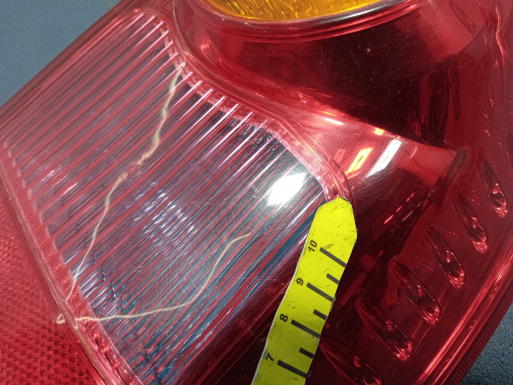 фото №5, Mitsubishi space star i lift лампа задня права