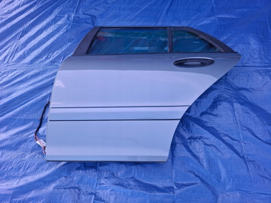 фото №1, Двері ліва задня mercedes w203 lift kombi lak747