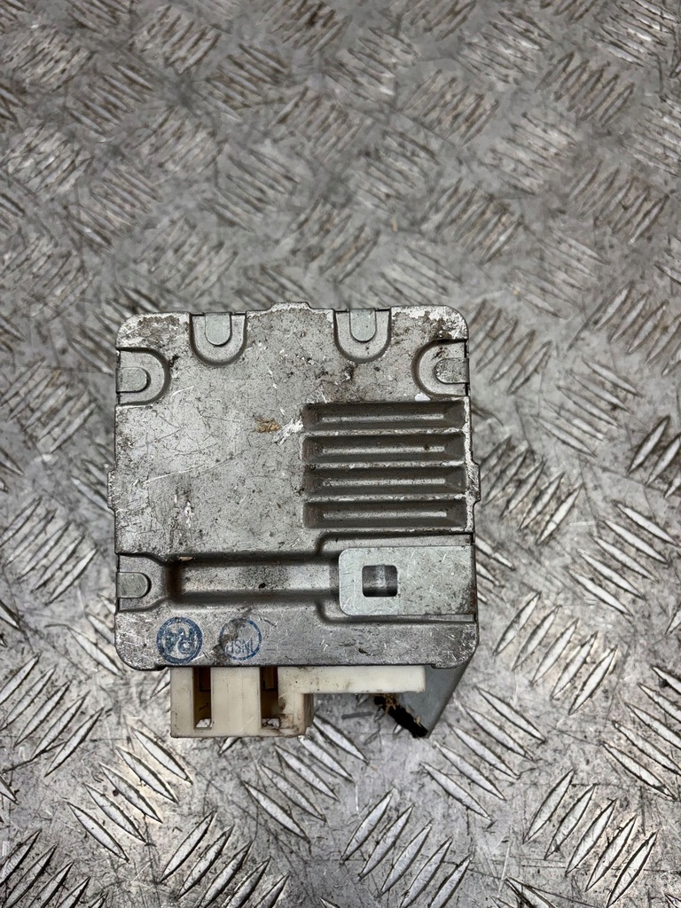 фото №1, Модуль блок управления усилителя toyota prius ii 89650-47210