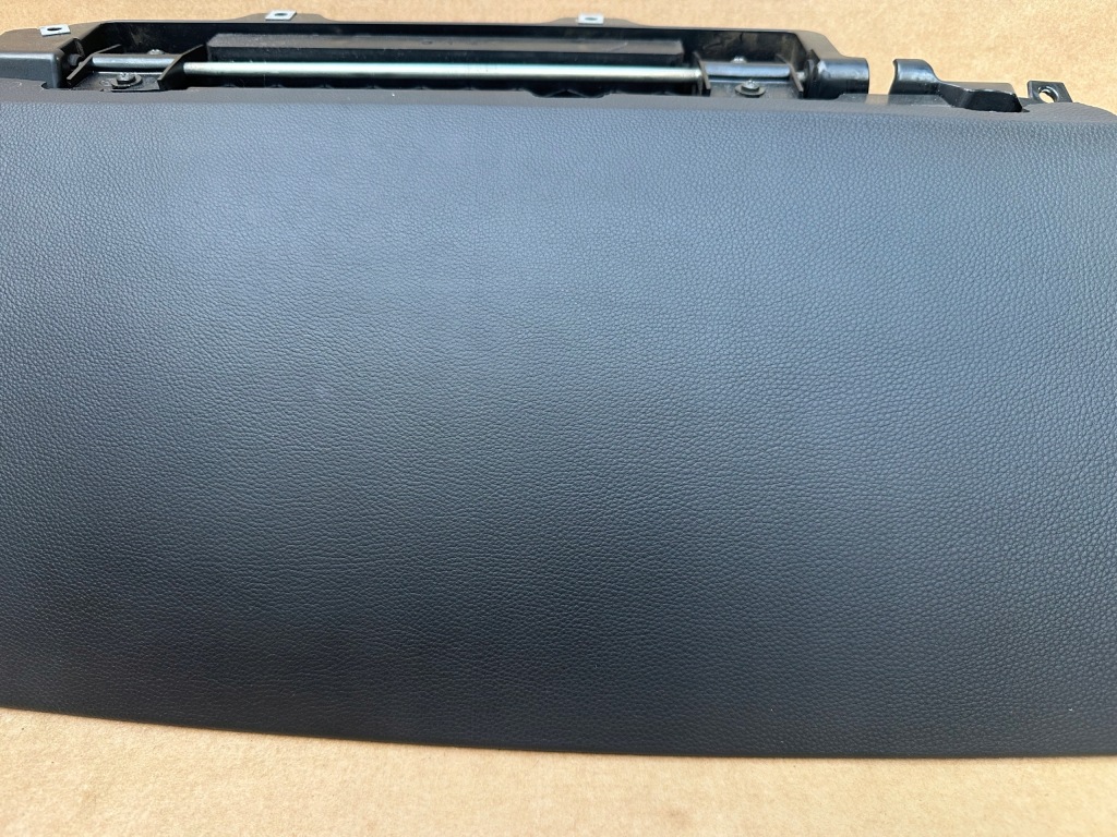 Bmw 7 e65 рестайлинг  бардачок пассажира европа 7027427 Недорого