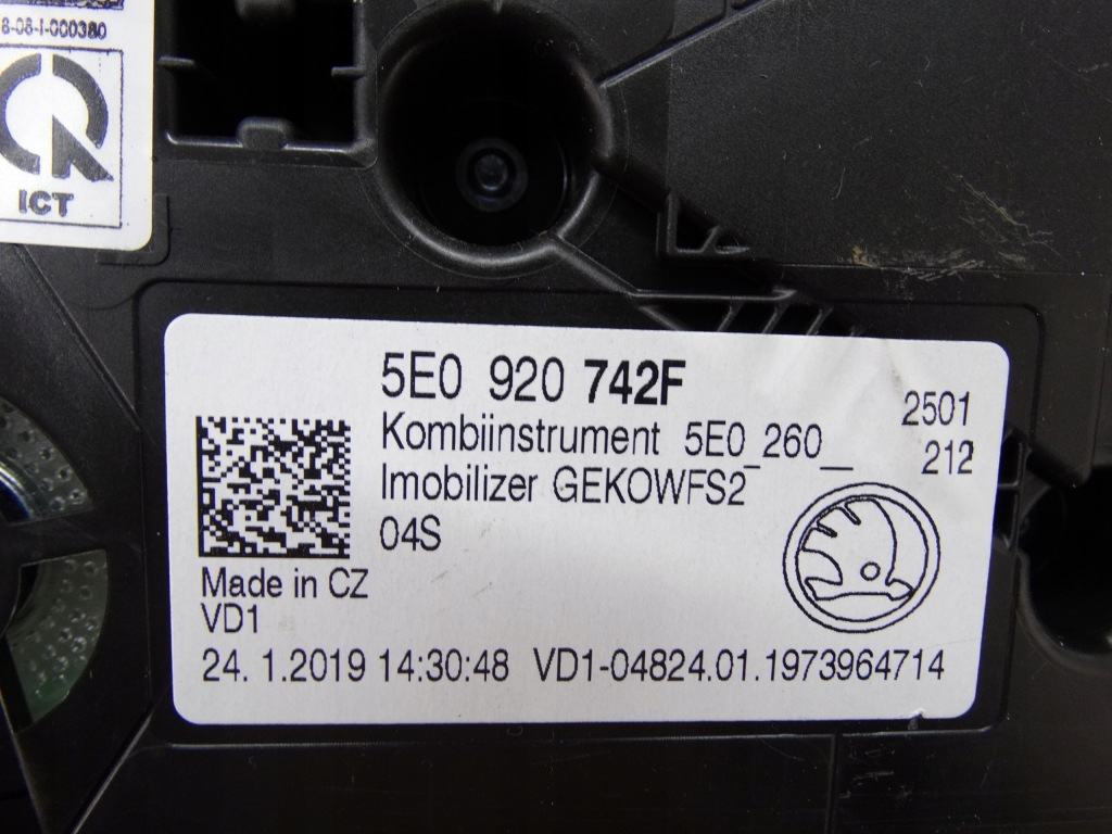 фото №16, Skoda octavia iii tsi g-tec cng счетчик 5e0920742f