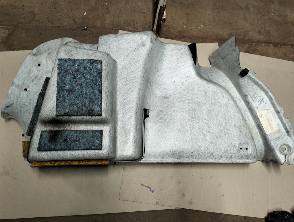 фото №10, Обшивка багажника правый vw jetta 5c 5c6867428f