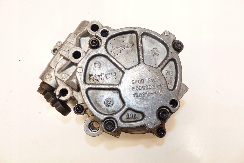 фото №6, Iveco daily vi 3.0 hpi biturbo 210km euro6 насос вакуум вакуум