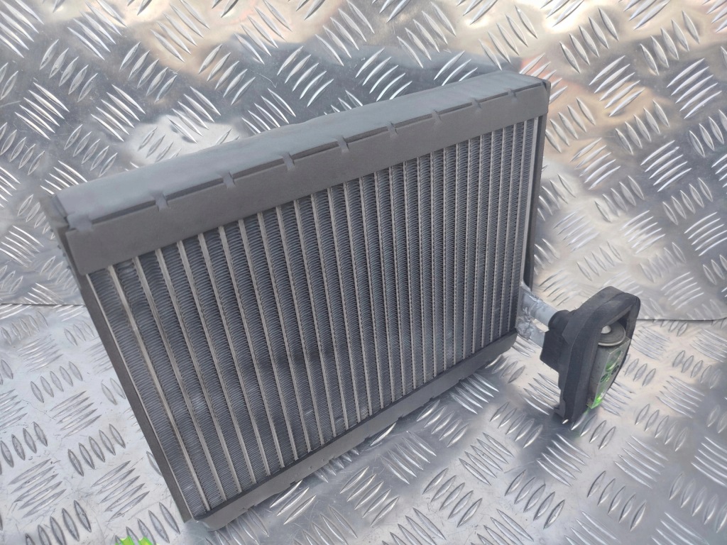 фото №1, Радиатор радиатор отопителя scania ntg