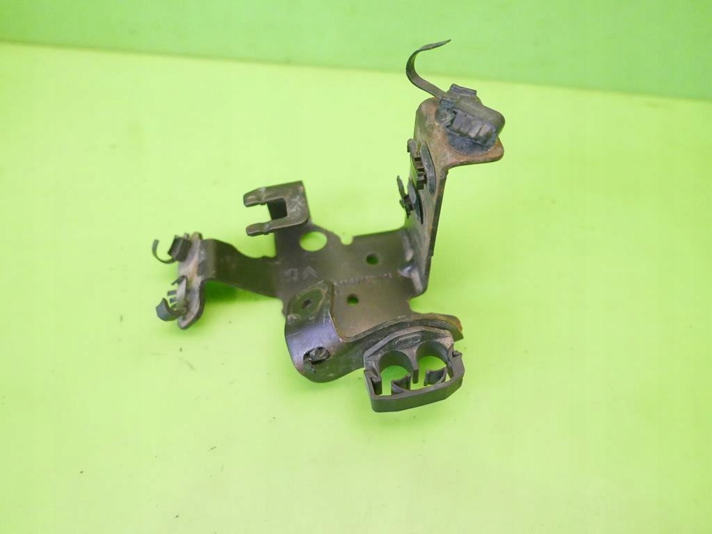 фото №1, Кронштейн кронштейн кронштейн peugeot 208 i phi 1.4 hdi