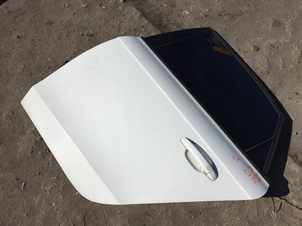 фото №1, Audi a4 b8 sedan двері ліва задні лівий задня ly9c