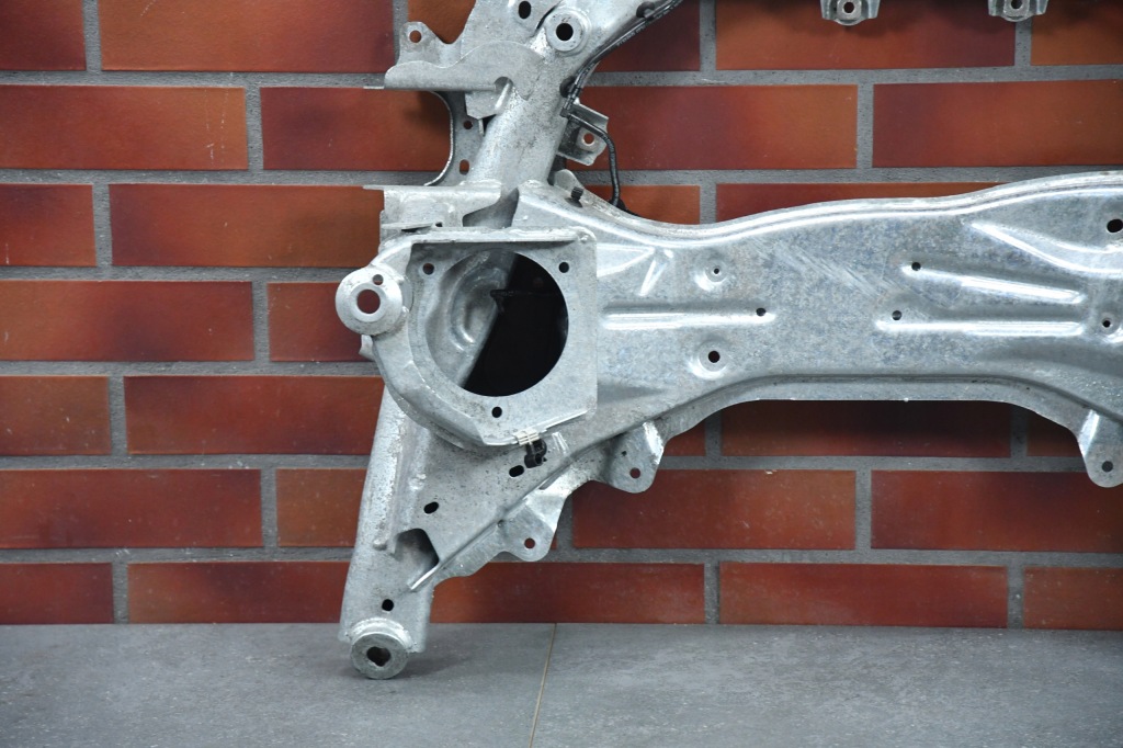 фото №5, Подрамник подрамник подрамник подрамник bmw 2 g42 3 g20 g21 4 g22 4x4 xdrive 6158km