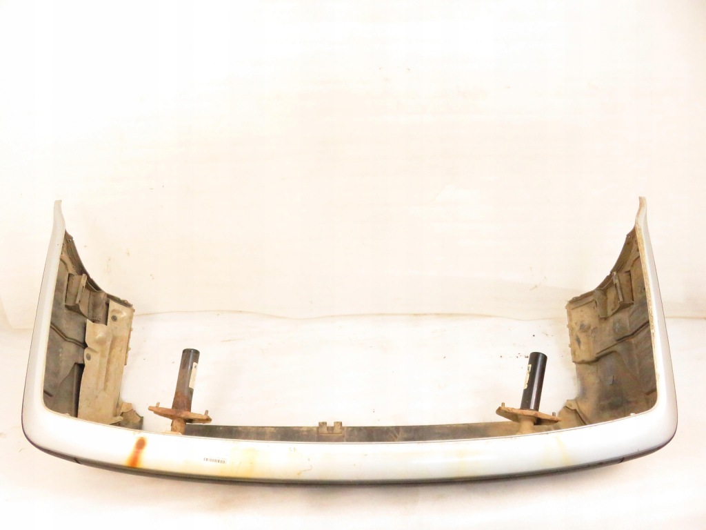 Бампер задняя bmw 3 touring e36 354/7 titansilber металлик Цена