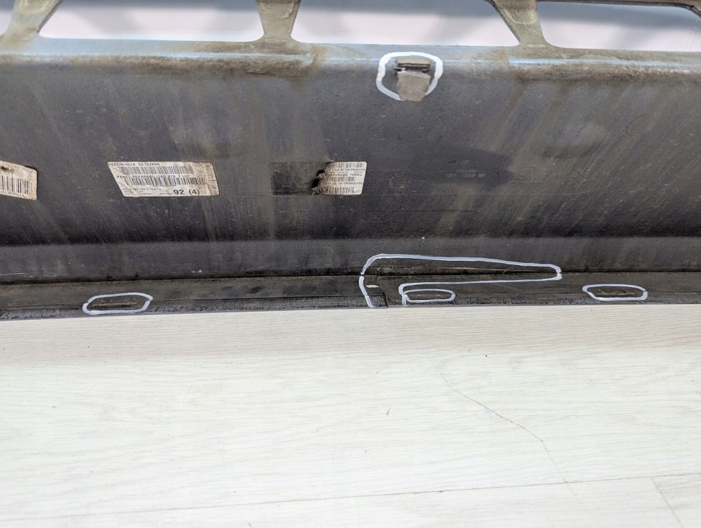 Enda кришки молдинг спойлер citroen c4 grand picasso 9676506477 Оригінал