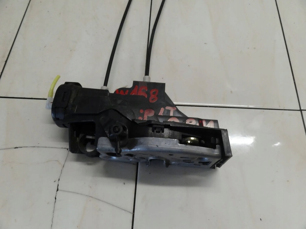 фото №1, Mb w168 5d 99 замок дверь левый задняя задний