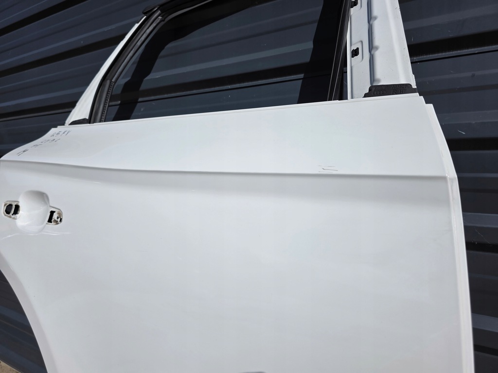 фото №11, Дверь правый задняя audi q5 fy 80a ly9c