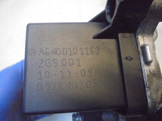 фото №5, Вентиляция картера масла mercedes w245 2.0 cdi