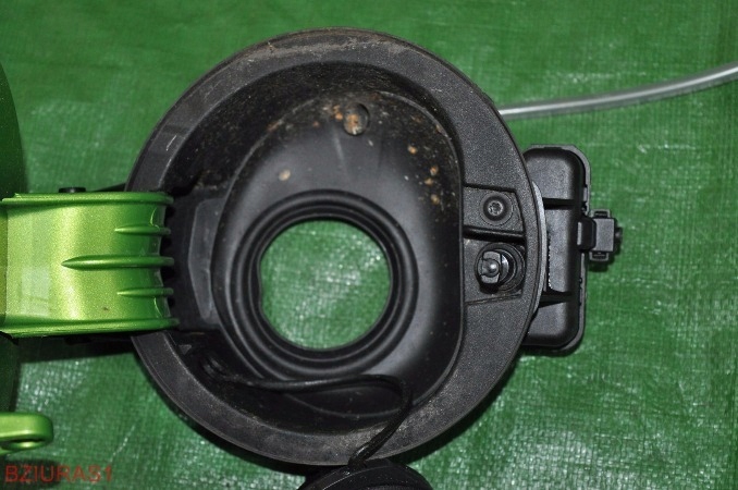 фото №7, Кришка заливної пального vw scirocco lift r 1k8809857c