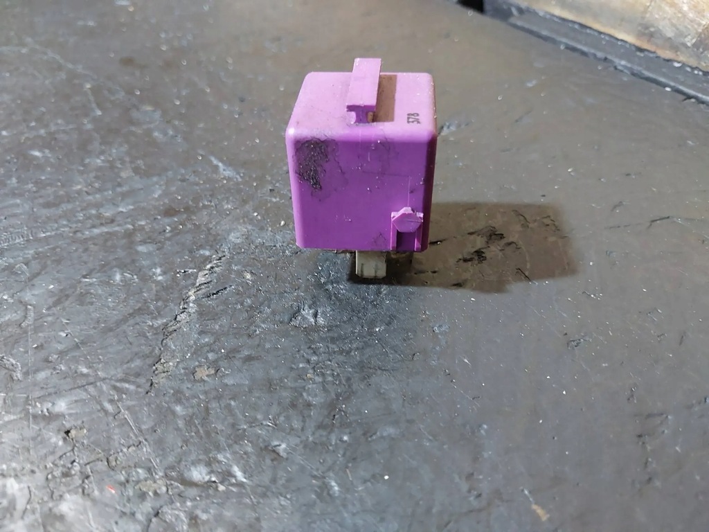 фото №8, Реле bmw 1388911 61361388911