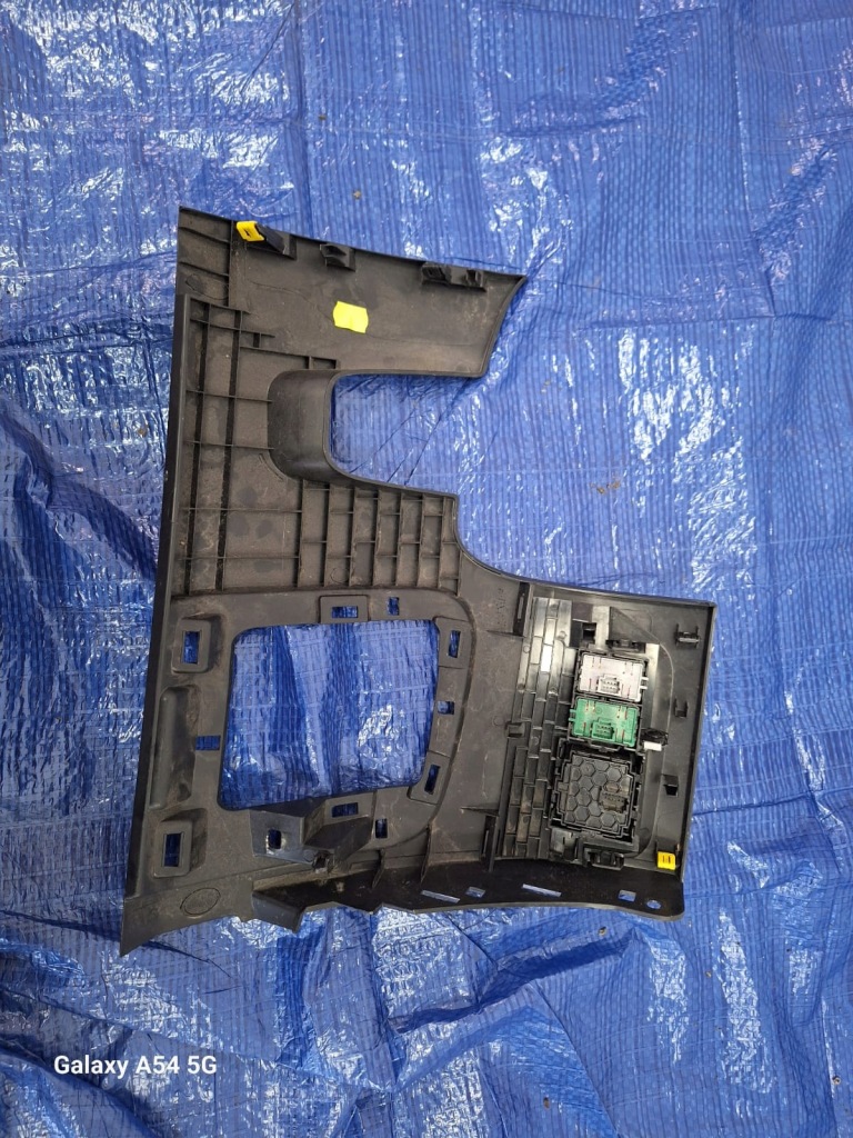 фото №3, Защита консоли pod руль renault captur 1,5dci