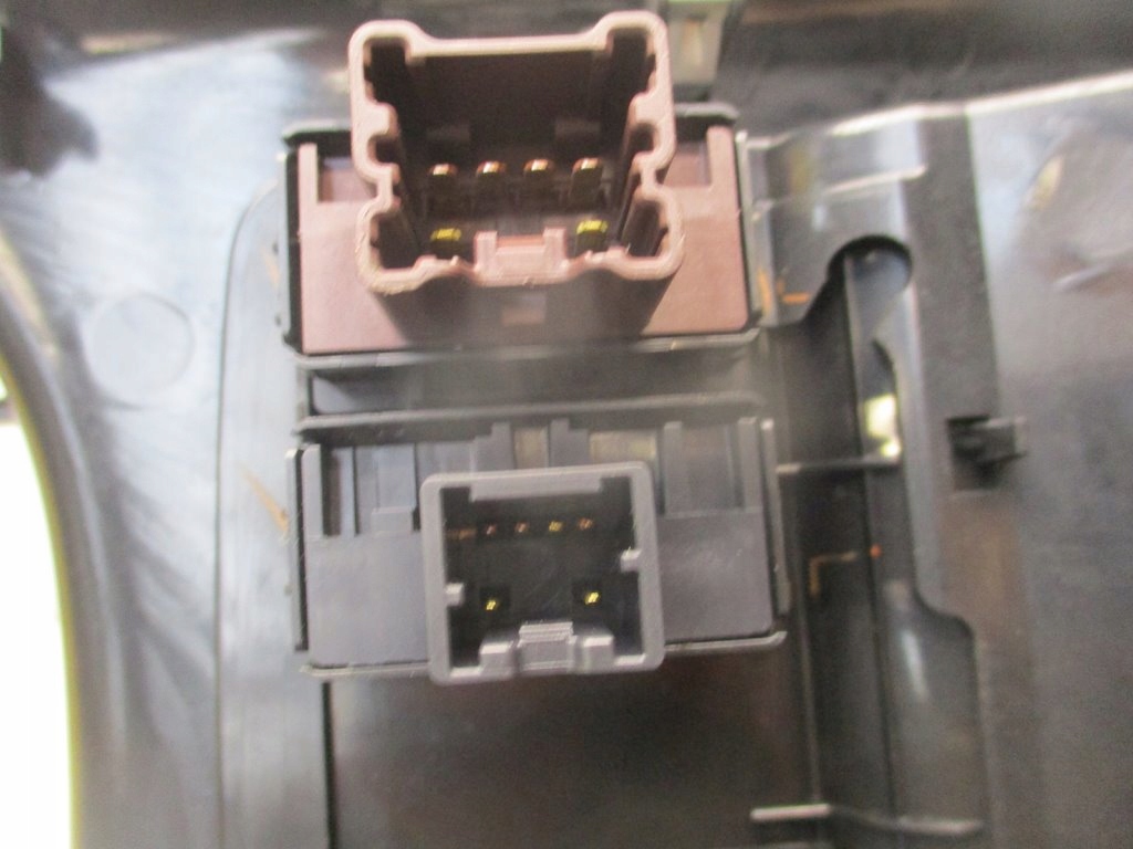 фото №7, Рамка разъём кнопки сидений nissan murano z51