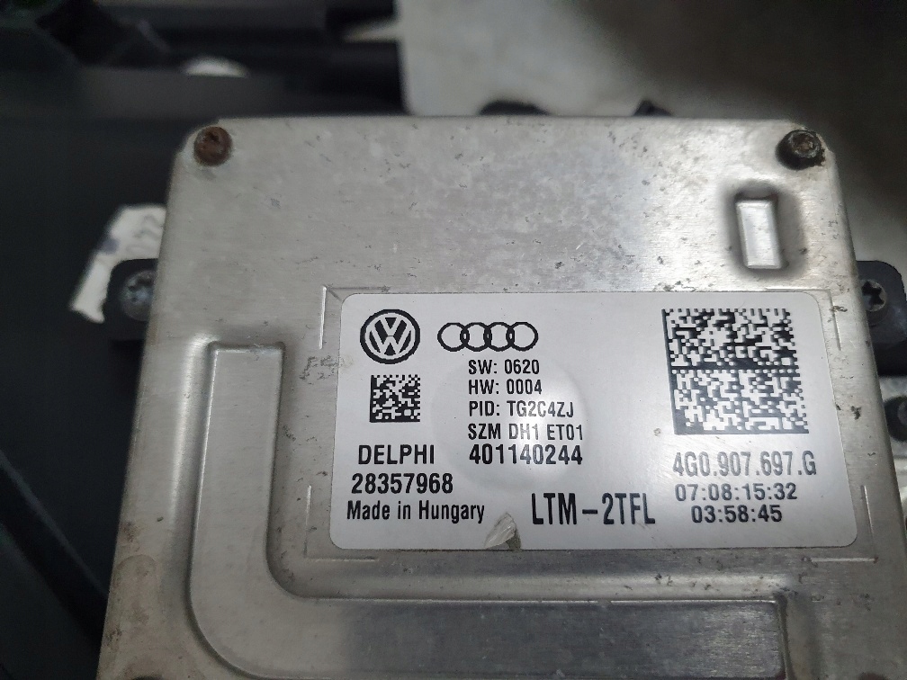 фото №11, Golf sportsvan 14- лампа ліва перед ксенон led поворотний afs kompletny idealny