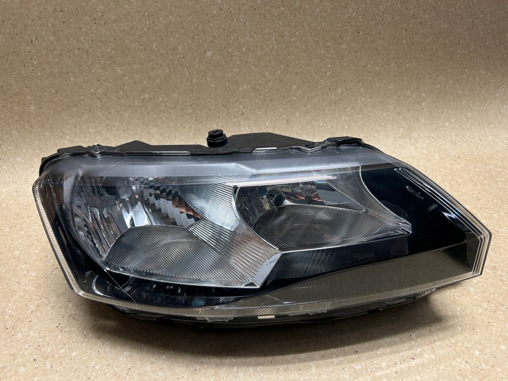 фото №2, Лампа права передня skoda rapid h7 5jb941018