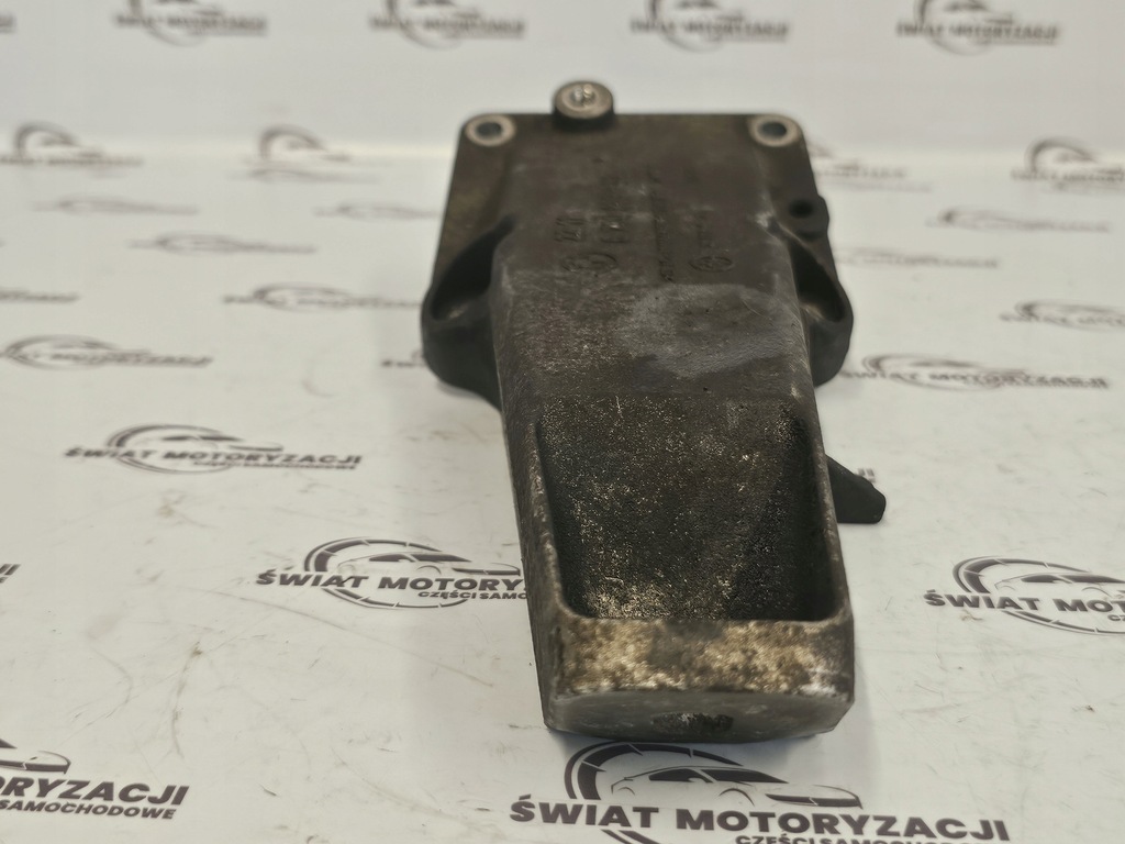 фото №6, Bmw e83 x3 2.5 m54b25 256s5 кронштейн двигателя 6750853