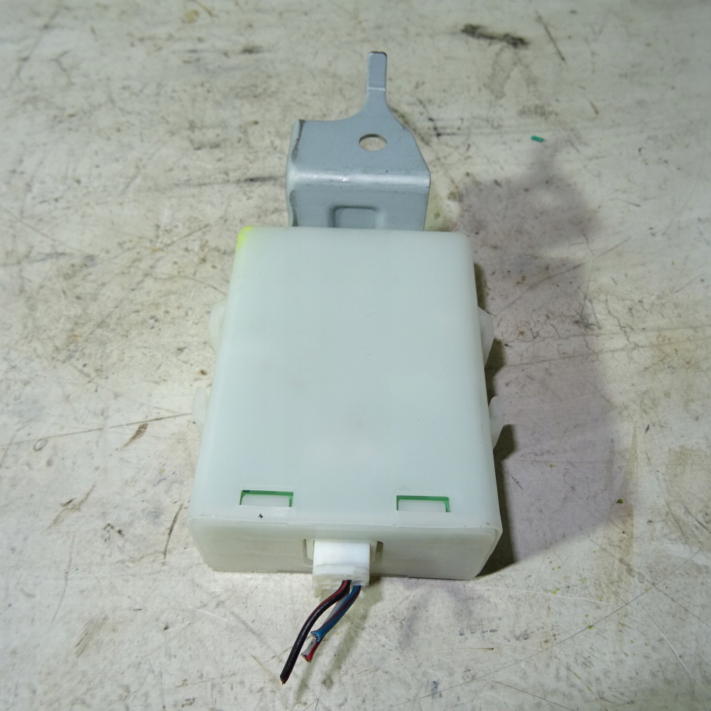 фото №2, Subaru forester iii модуль центрального 88035fg010