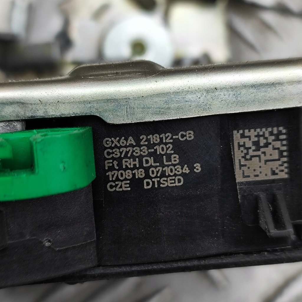 фото №7, Замок правых передних дверь jaguar f-pace x761 gx6a21812cb 32794039