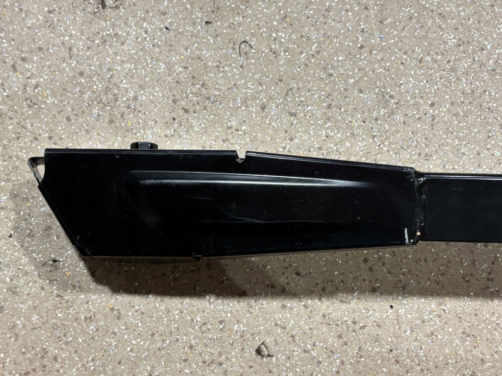 Другая часть отсек двигателя porsche panamera 971 971806303c Цена