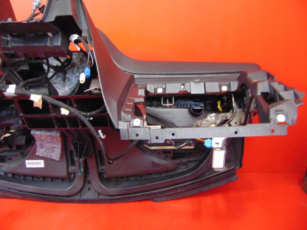 фото №11, Peugeot 208 i 2008 подушка подушка безпеки панель приладів консоль