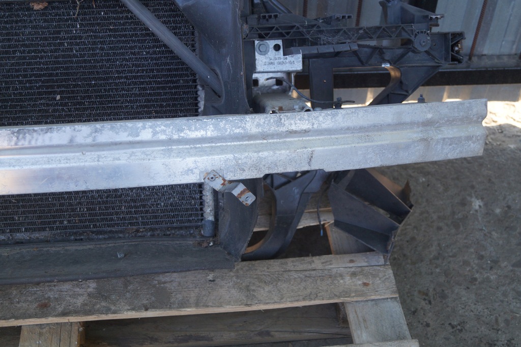 фото №7, Pas передний радиатор bmw x3 e83 дизель