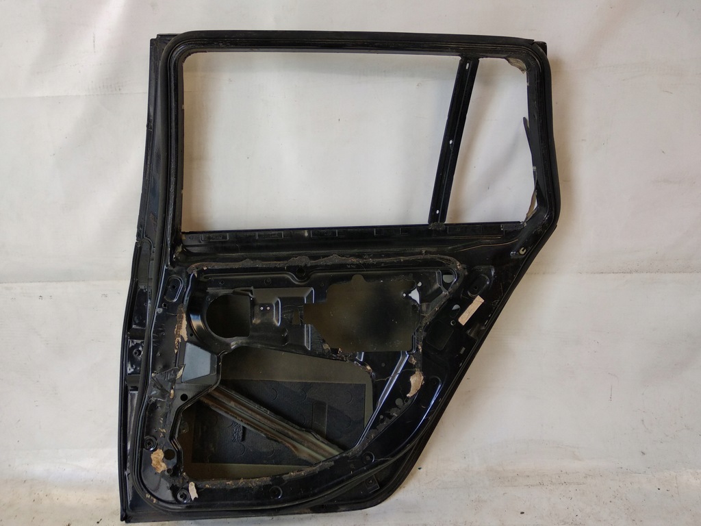 фото №10, Bmw 5 e60 e61 kombi дверь правое задние задняя