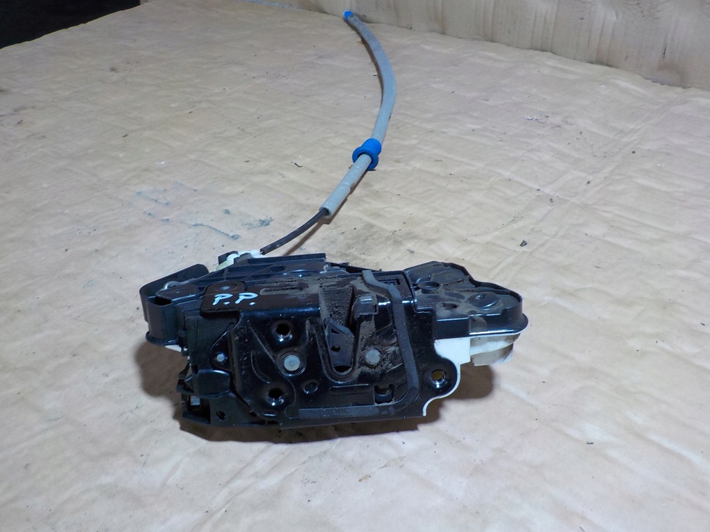 фото №1, Citigo замок двері правий перед