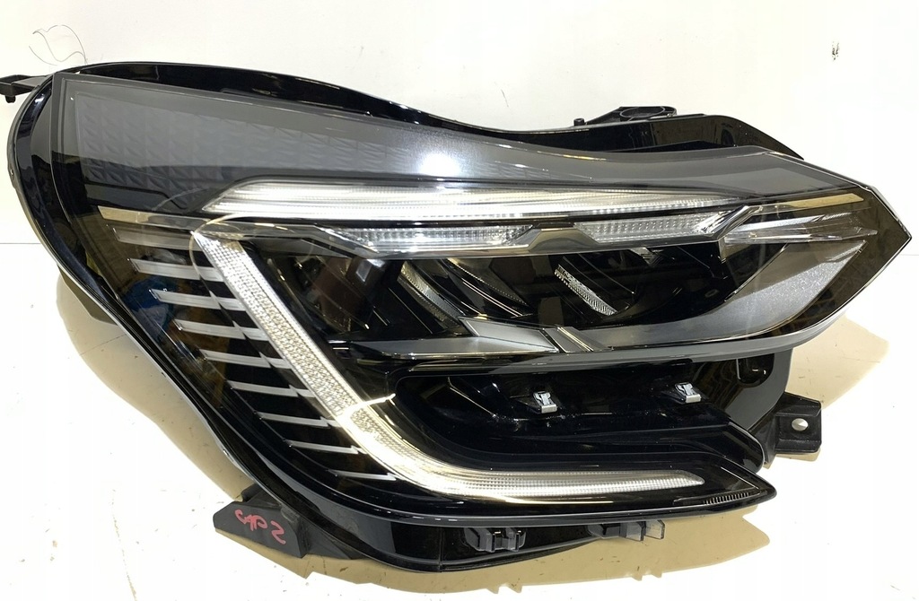 фото №1, Renault captur ii лампа передня права перед 260104525r led pure vision