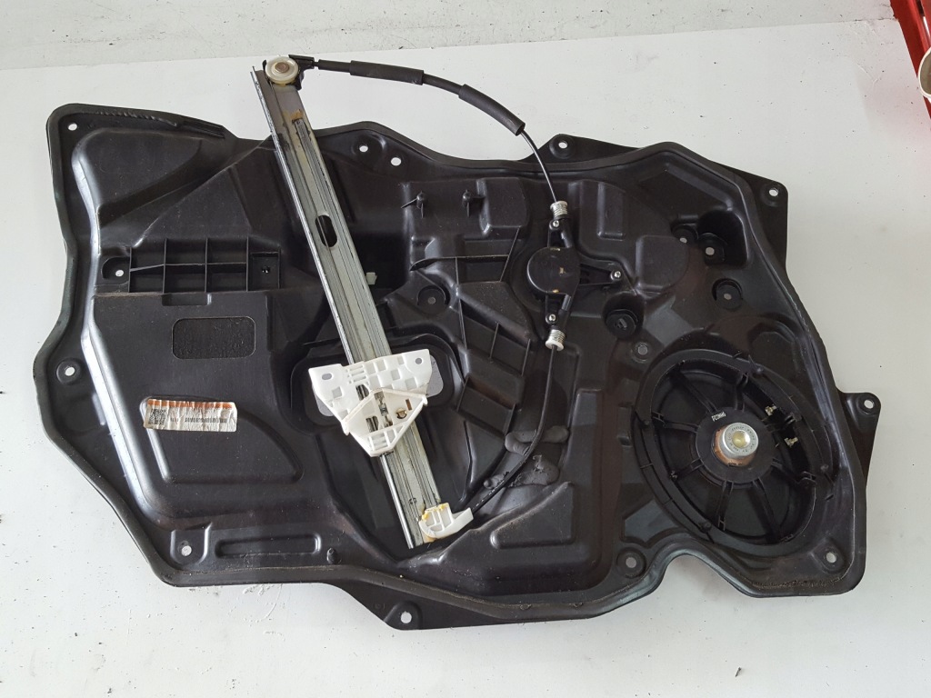 фото №1, Mazda 3 ii bl 08-13r подъемник стекло правый перед