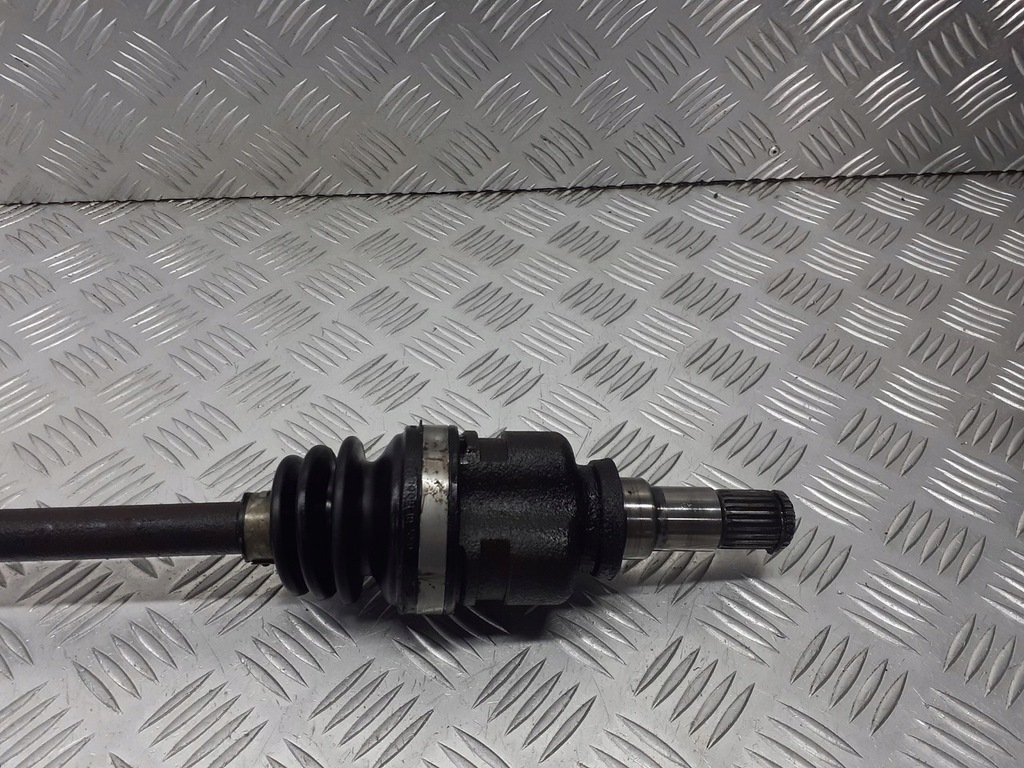 фото №3, Привідний вал права передня peugeot 107 1.0