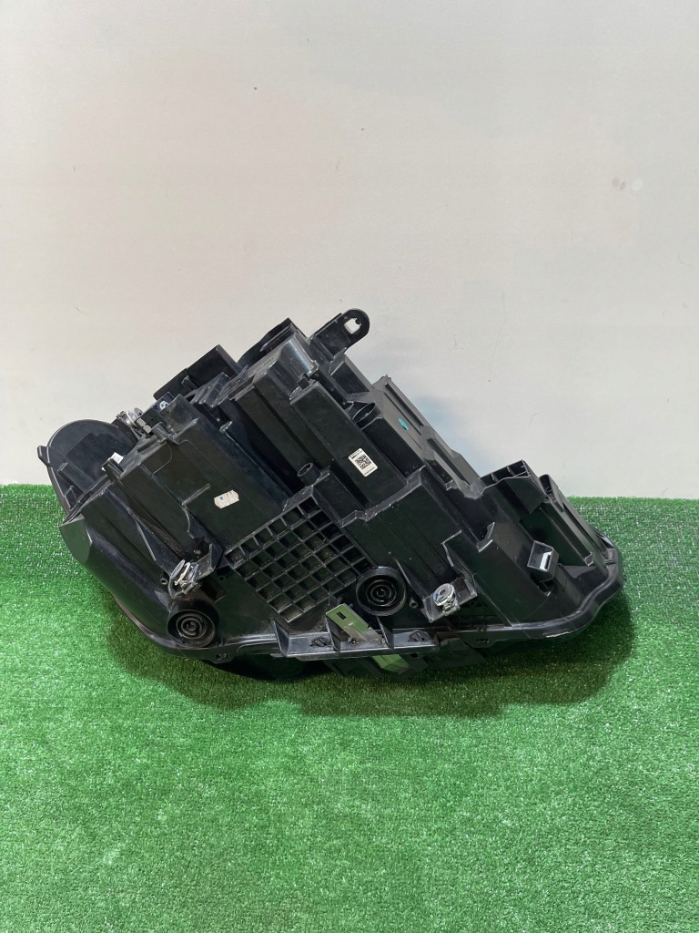 Передняя левая фара bmw x1 f48 рестайлинг  19- full led Оригинал