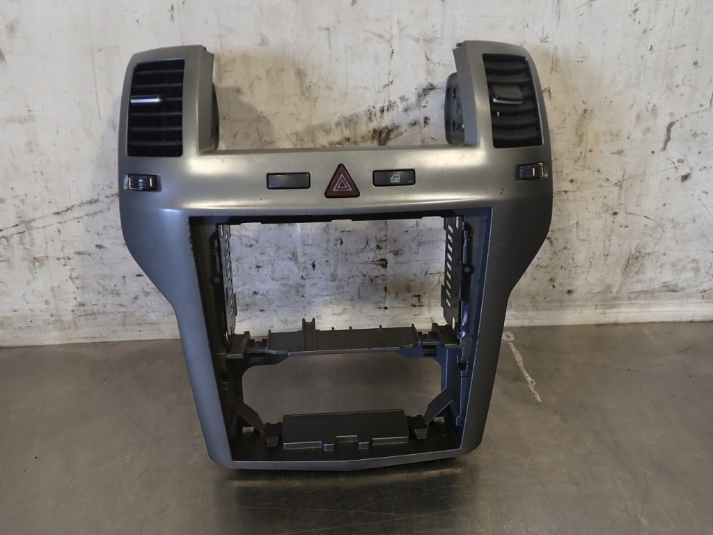 фото №1, Панель  средняя opel zafira b 1.9