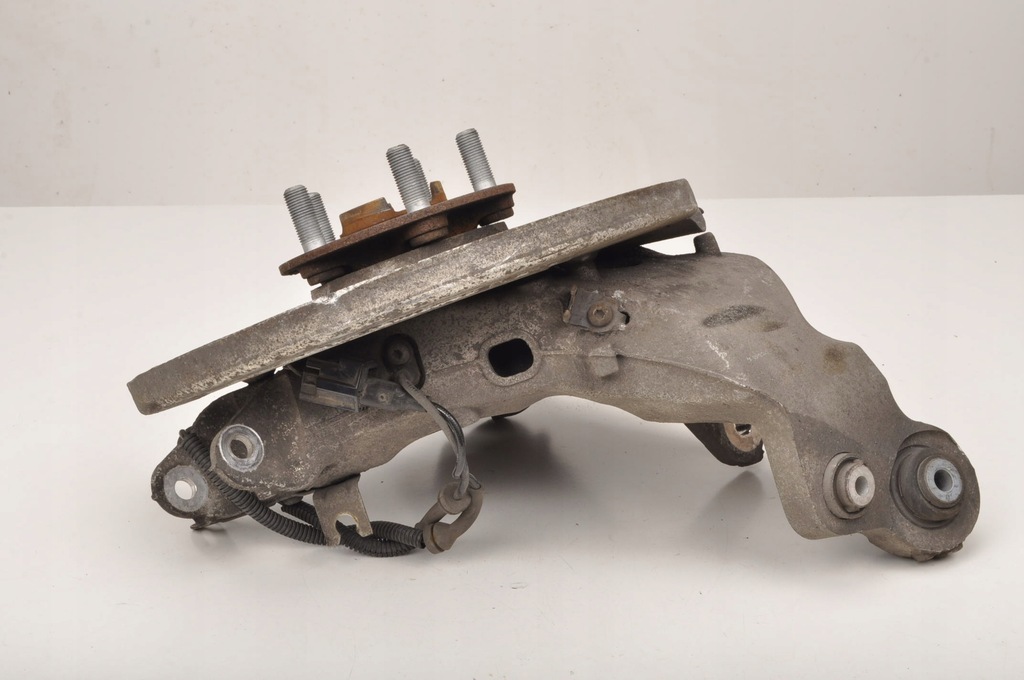 фото №2, Land rover range rover velar l560 поворотний кулак лівий задня