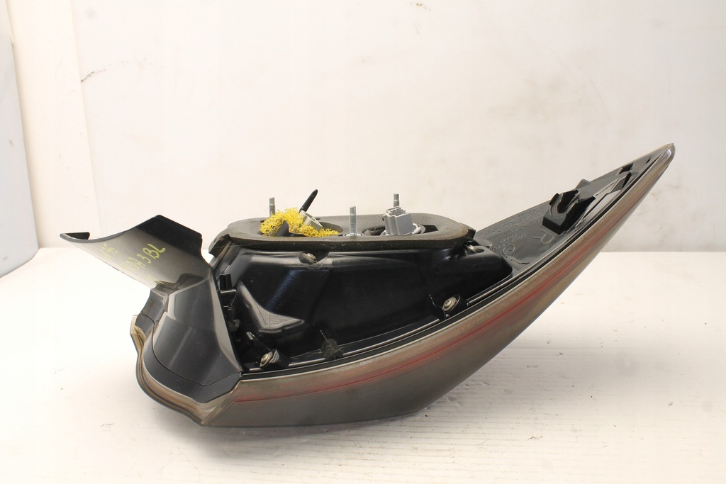 фото №11, Лампа задня правий задня mazda 3 bl