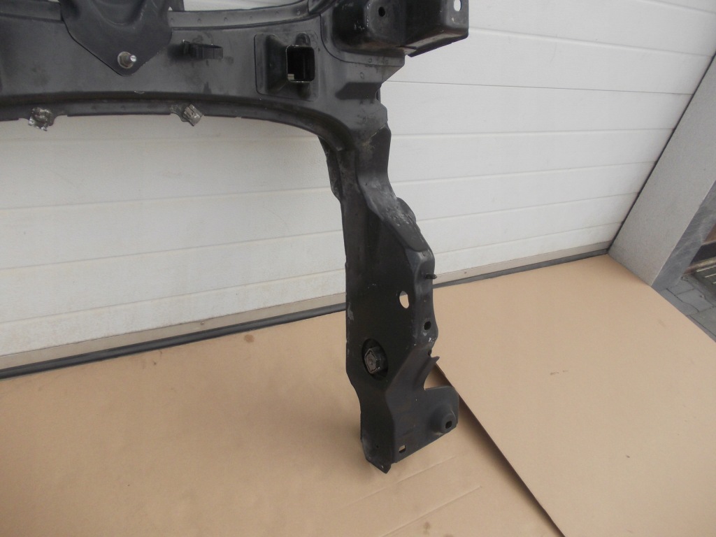 Балка підрамник підрамник mercedes a b klasa w169 w245 в Україні