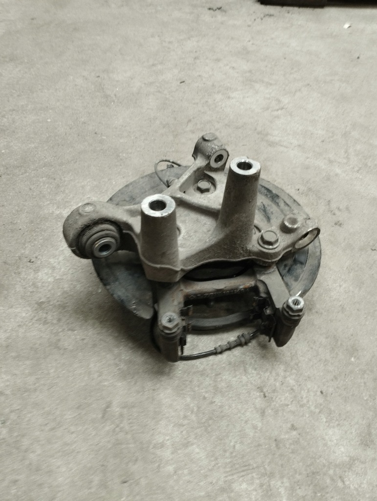 фото №8, Opel insignia b поворотный кулак левая задняя 22949386