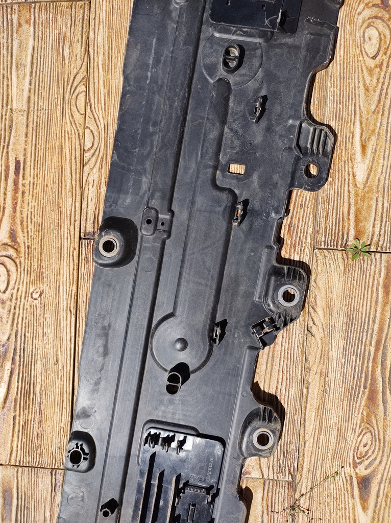 фото №9, Volvo v60 18r- защита подвеска правая