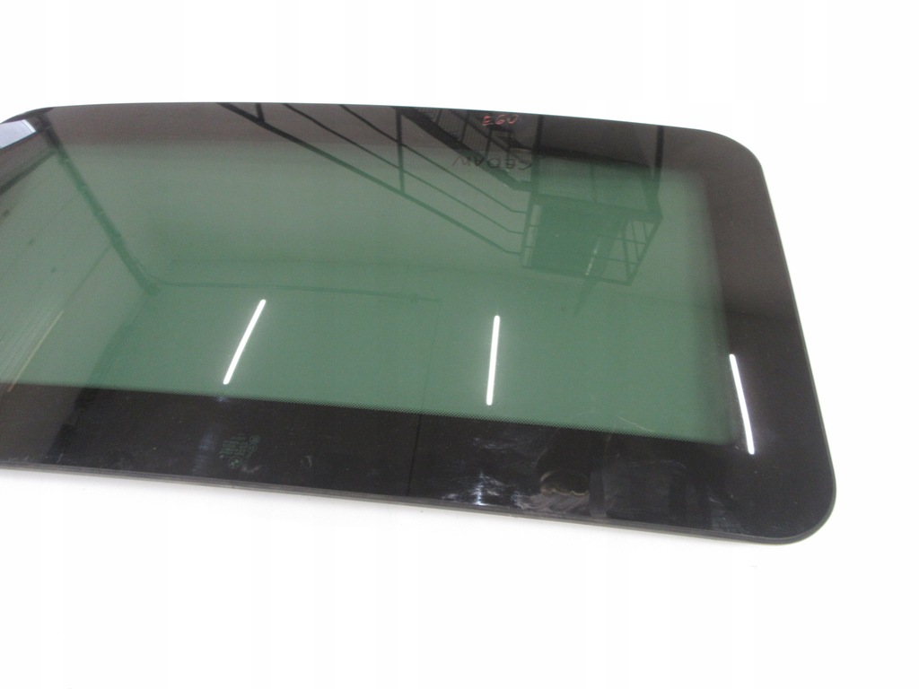 фото №6, Стекло люк панорамы bmw e60 sedan малый