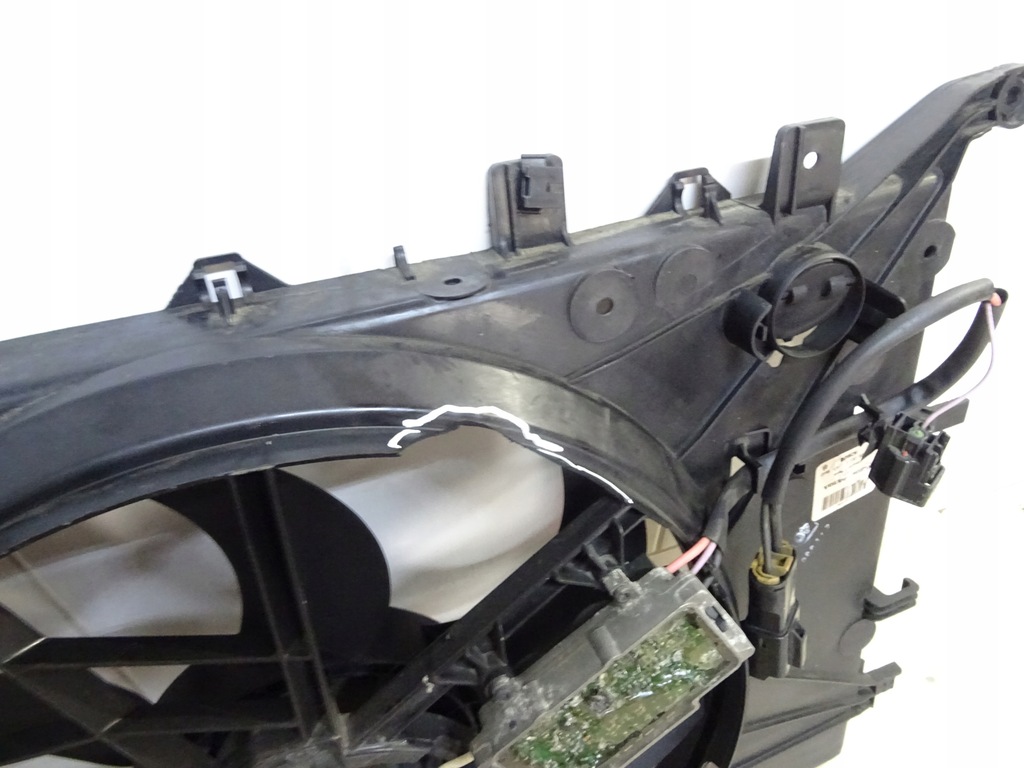 фото №7, Volvo v70 s60 2,4 вентилятор радиатора 0130303895